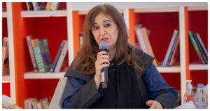 الروائية والشاعرة الإماراتية ميسون صقر