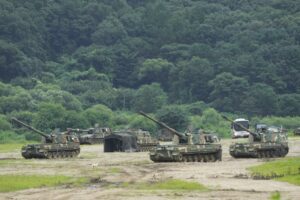 مناورات درع الحرية للرد على تهديدات كوريا الشمالية