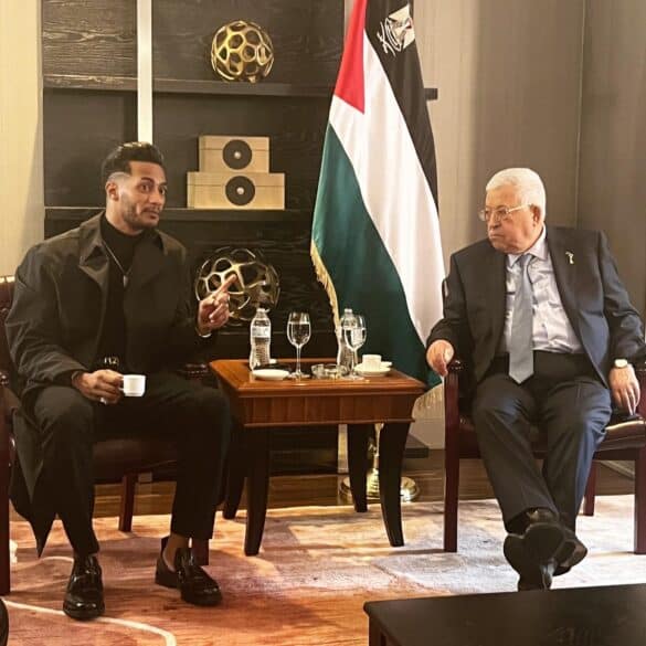 الرئيس الفلسطيني يستقبل الفنان محمد رمضان.3jpg