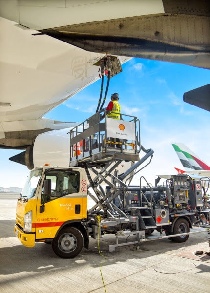 إقلاع أول رحلة لطيران الإمارات تعمل بوقود مستدام من دبي