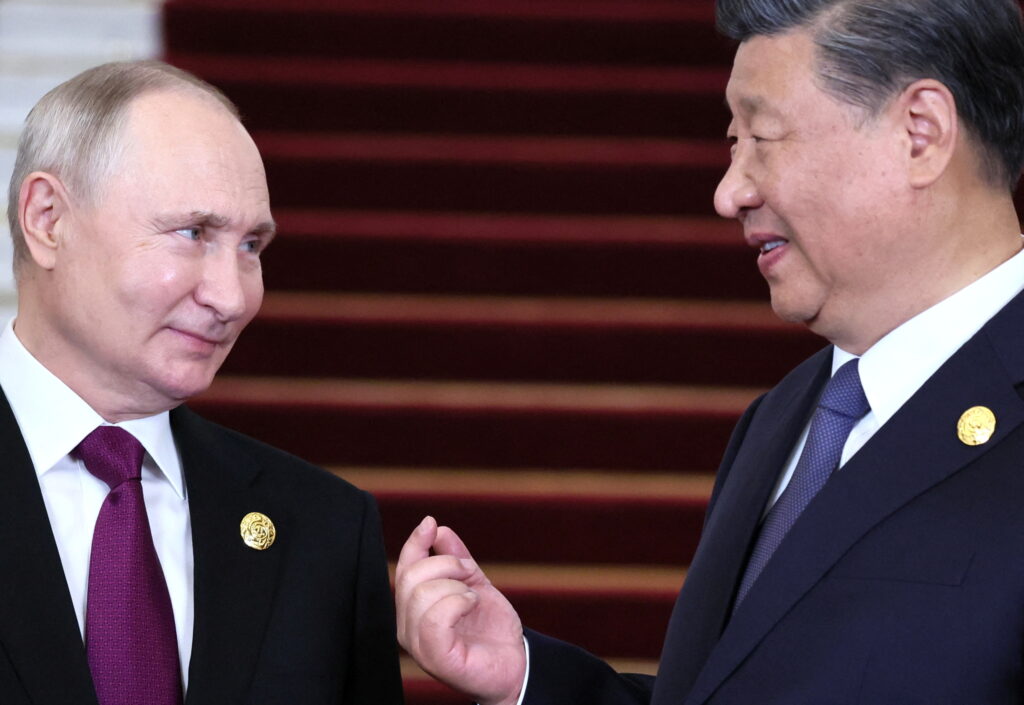 المساعدات الصينية لروسيا وقلق أمريكي