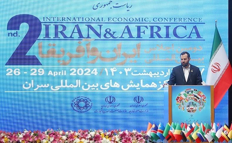 مؤتمر التعاون الاقتصادي بين إيران وأفريقيا في طهران 1