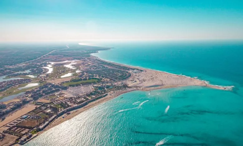 علم الروم وقطر.. أبرز معلومات المشروع السياحي في مصر - شبكة رؤية الإخبارية